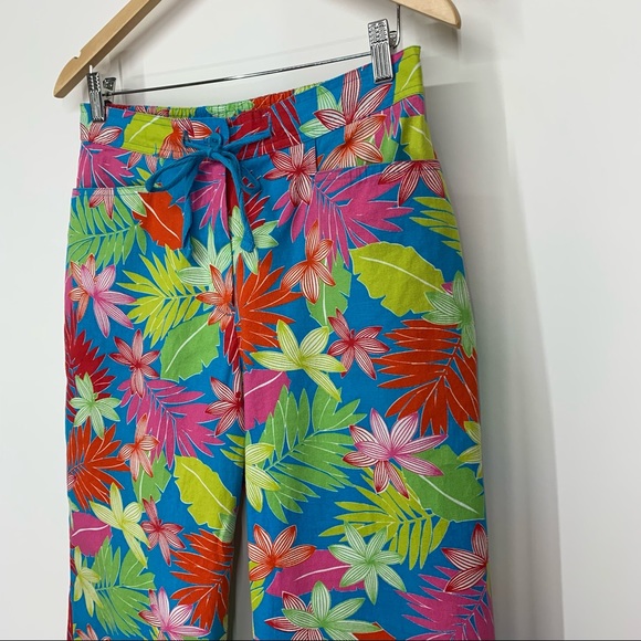 Sag Harbor Sport Vibrant Colorful Tropical Leaf Cropped Pants W/Stretch Size 12 - Picture 5 of 16